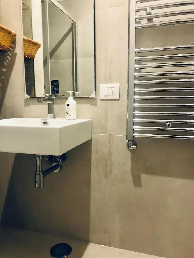 Apartment Ella B&B Bari Italy